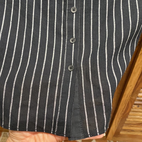 Derek Lam 10 Crosby Black Pinstriped Top - Size S - Picture 9 of 9